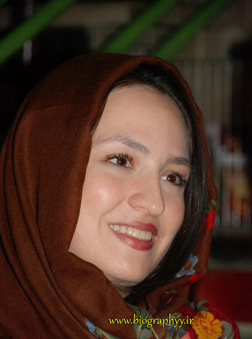بیوگرافی گلاره عباسی