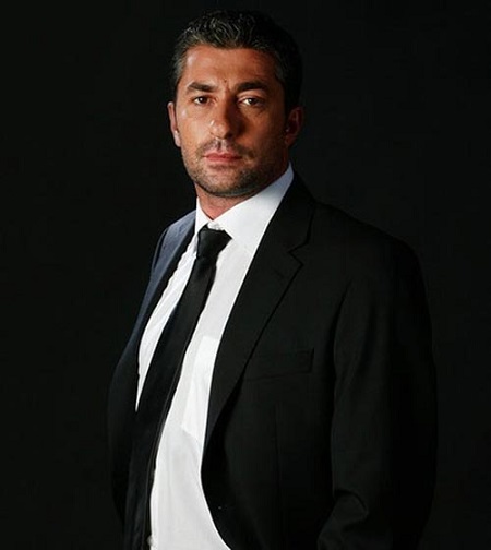 The most famous - Actors - Male - Turkey - Photo - biography (10)